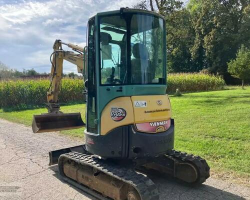 Minibagr Yanmar Vio 25 hyd svahovka