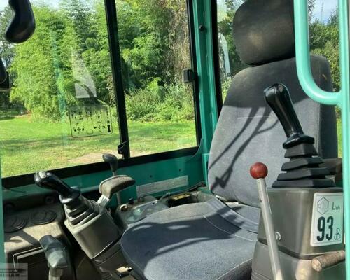 Minibagr Yanmar Vio 25 hyd svahovka