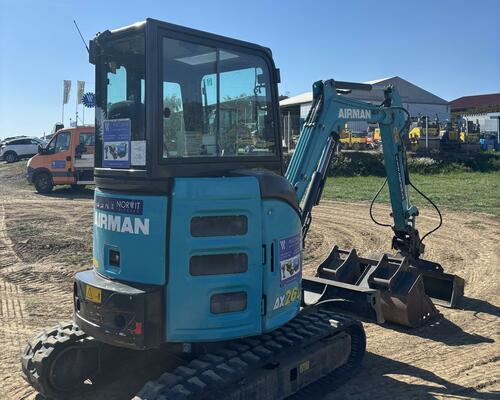 Minirypadlo Airman AX26u - s novým motorem