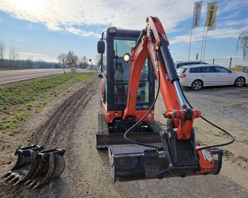 Minirypadlo Kubota KX018-4