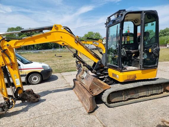 Pásový bagr JCB 48Z 2017 2800mth + nové pásy