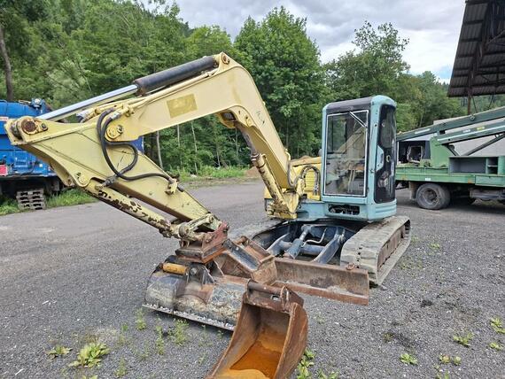 PÁSOVÝ BAGR YANMAR VIO 70