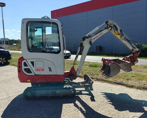 Takeuchi TB216