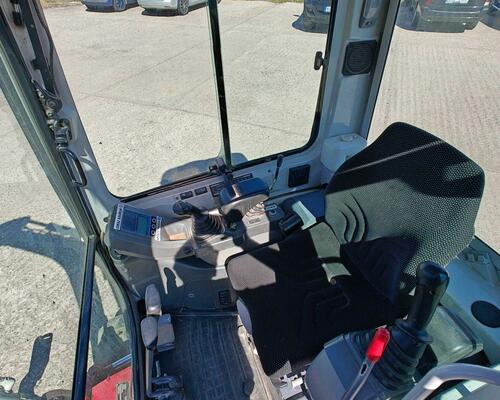 Takeuchi TB216