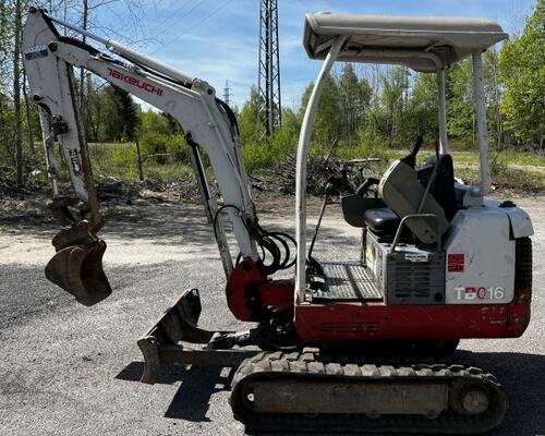 Takeuchi TB 016