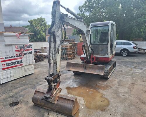 Takeuchi TB 135