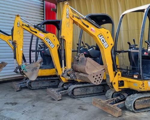 VÝPRODEJ JCB 8014CTS