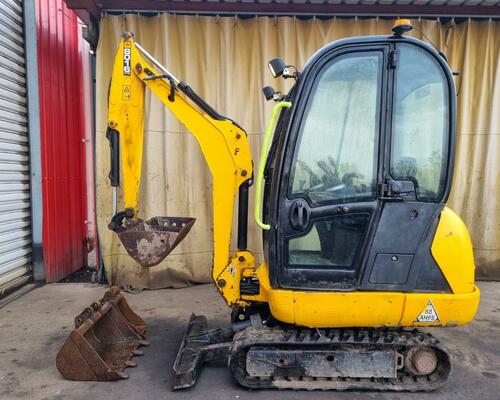 VÝPRODEJ JCB 8016CTS
