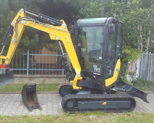 Yanmar SV22 rok 2020 pouze 1400 mth