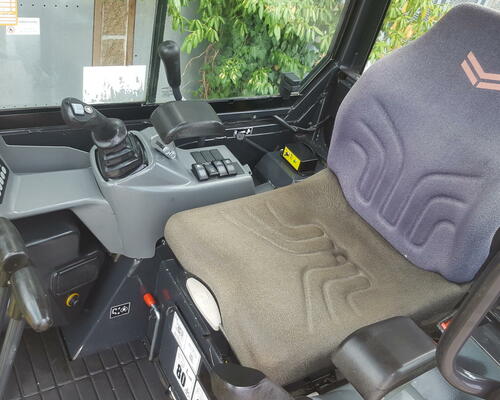 Yanmar SV22 rok 2020 pouze 1400 mth