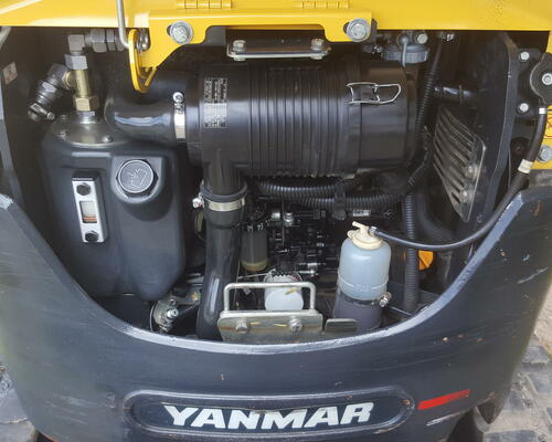 Yanmar SV22 rok 2020 pouze 1400 mth