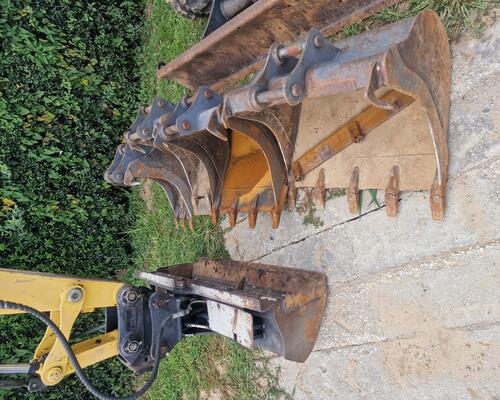 YANMAR VIO38
