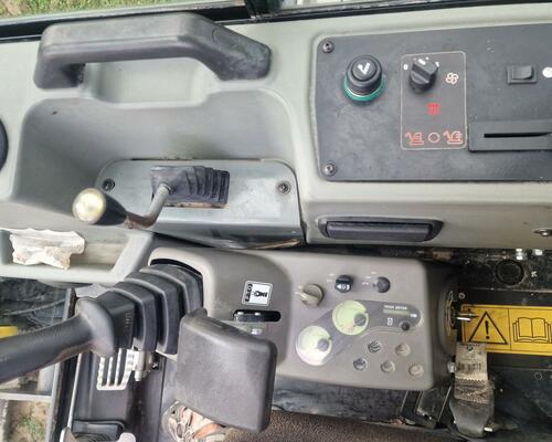 YANMAR VIO38