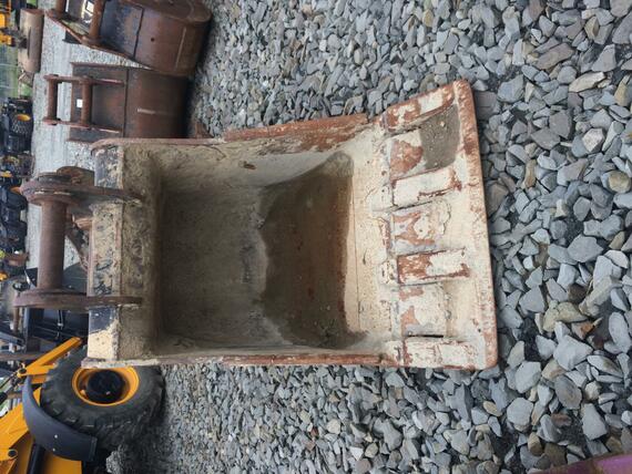 Lopata 75 cm JCB JS220