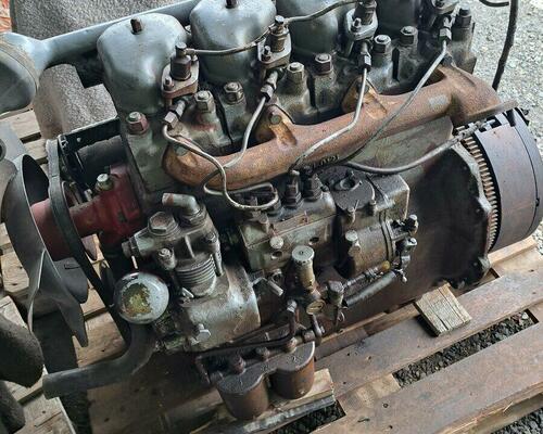 Motor zetor uřI 3001. 4901. 5201. 6901. 6201. 7201. nastrojený do traktoru