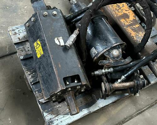 Vrtná souprava JCB + vrták 20 cm pro rypadla 2-4 t. Příslušenství JCB 8026