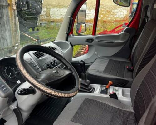 Avia D90 (Cummins motor)