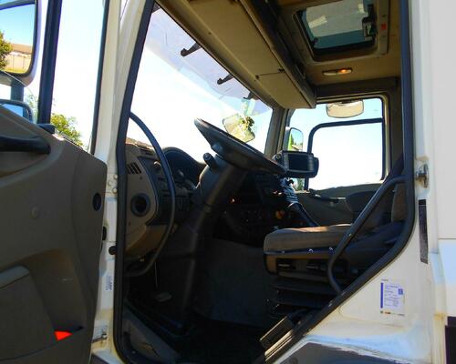 DAF CF75.360 6x2 