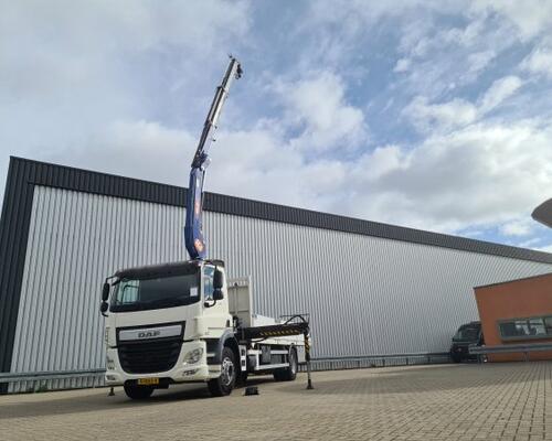 DAF CF 330 + PM 15