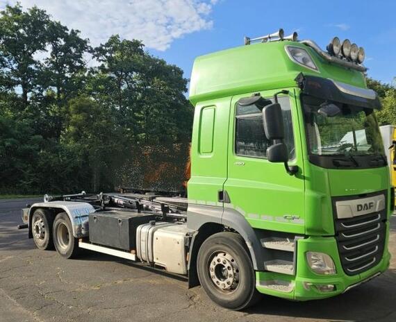 DAF CF 480 +(CZ) Charvát CTS lift 20-60