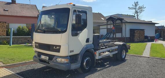 Daf LF 45.170 hákový nosič kontejneru, 10ti tuna