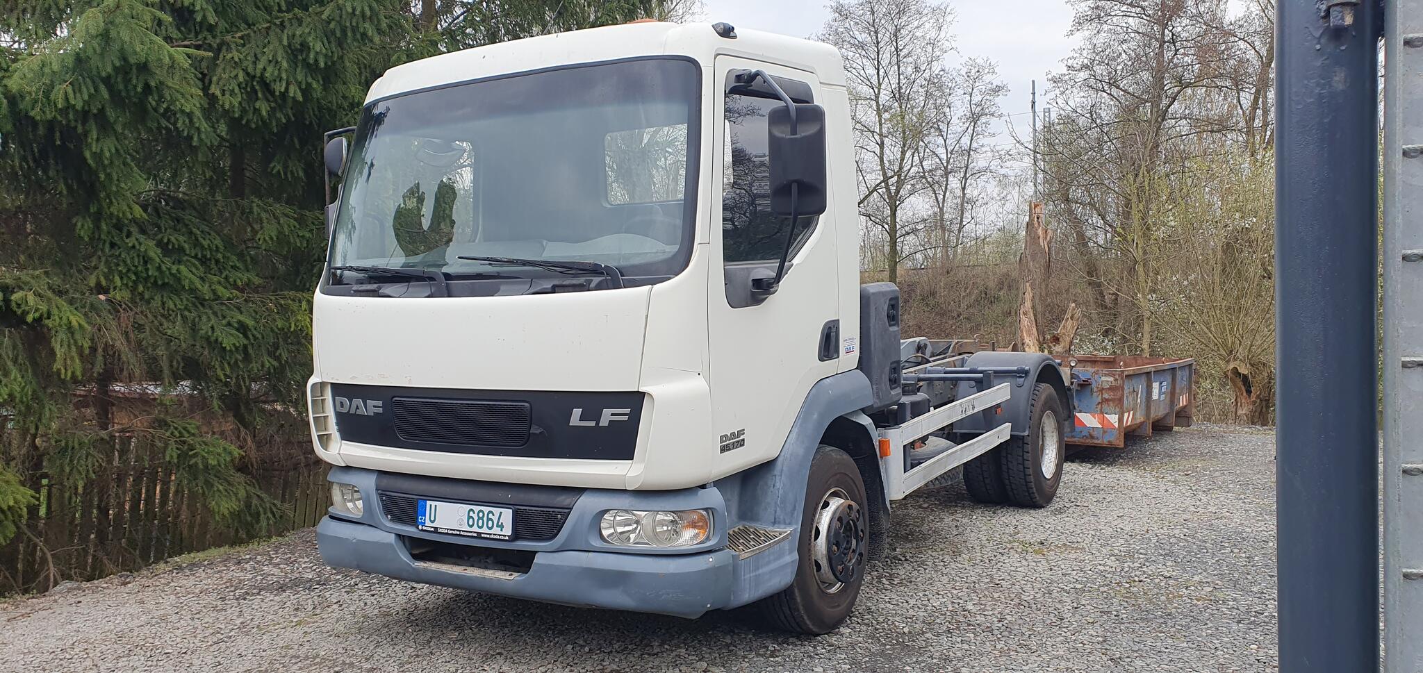 Daf LF 45.170 nosič kontejneru 10ti tuna