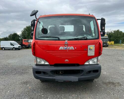Hákový nosič AVIA D 100-motor CUMMINS