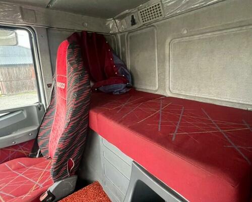 Hákový nosič  kontejnerů IVECO AT190S36