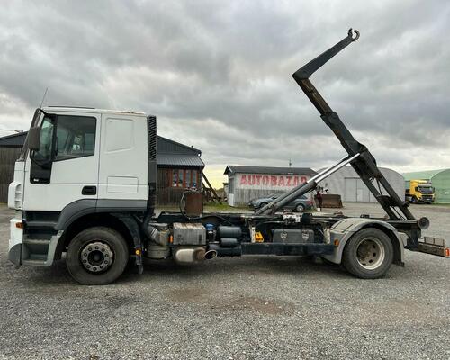 Hákový nosič kontejnerů IVECO AT190S36-VHODNÉ NA PŘEPRAVU STAVEBNÍCH STROJŮ 