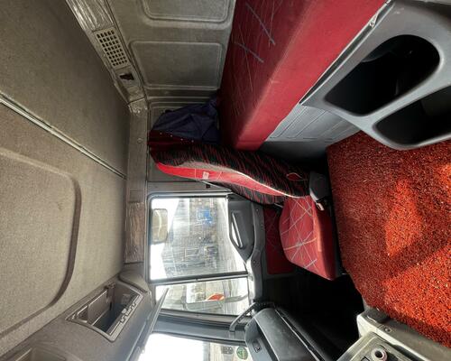 IVECO AT190S36-VHODNÉ NA PŘEPRAVU STAVEBNÍCH STROJŮ