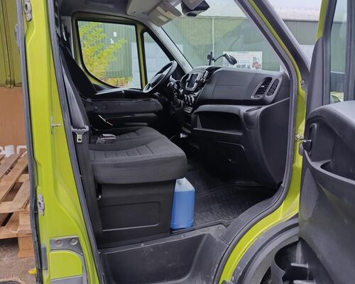 IVECO DAILY 35S18