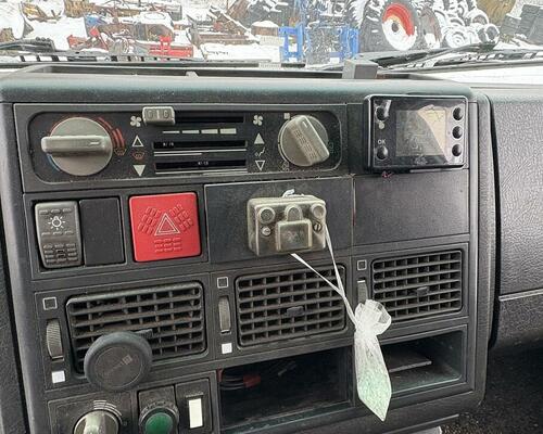 IVECO EUROCARGO ML 120 E + HYDRAULICKÉ ČELO