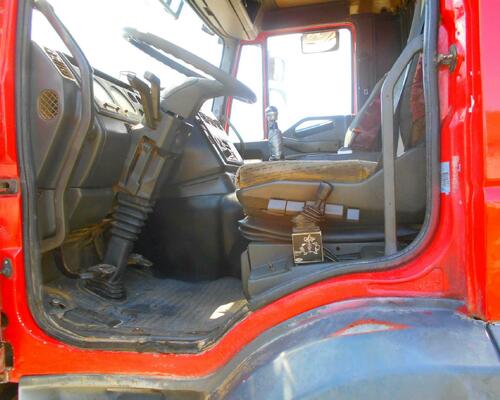 Iveco MP340 E 37 H 8x4