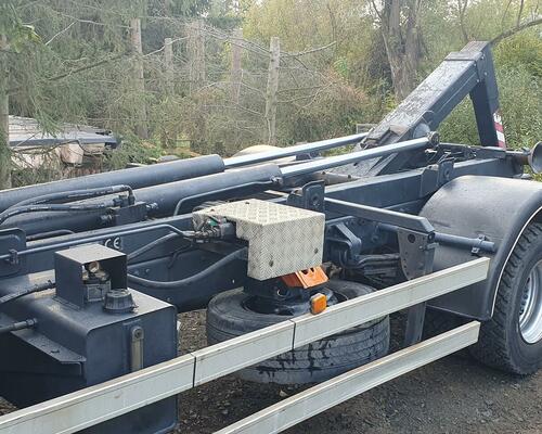 MAN 12.185 nosič kontejnerů s hydraulickou rukou
