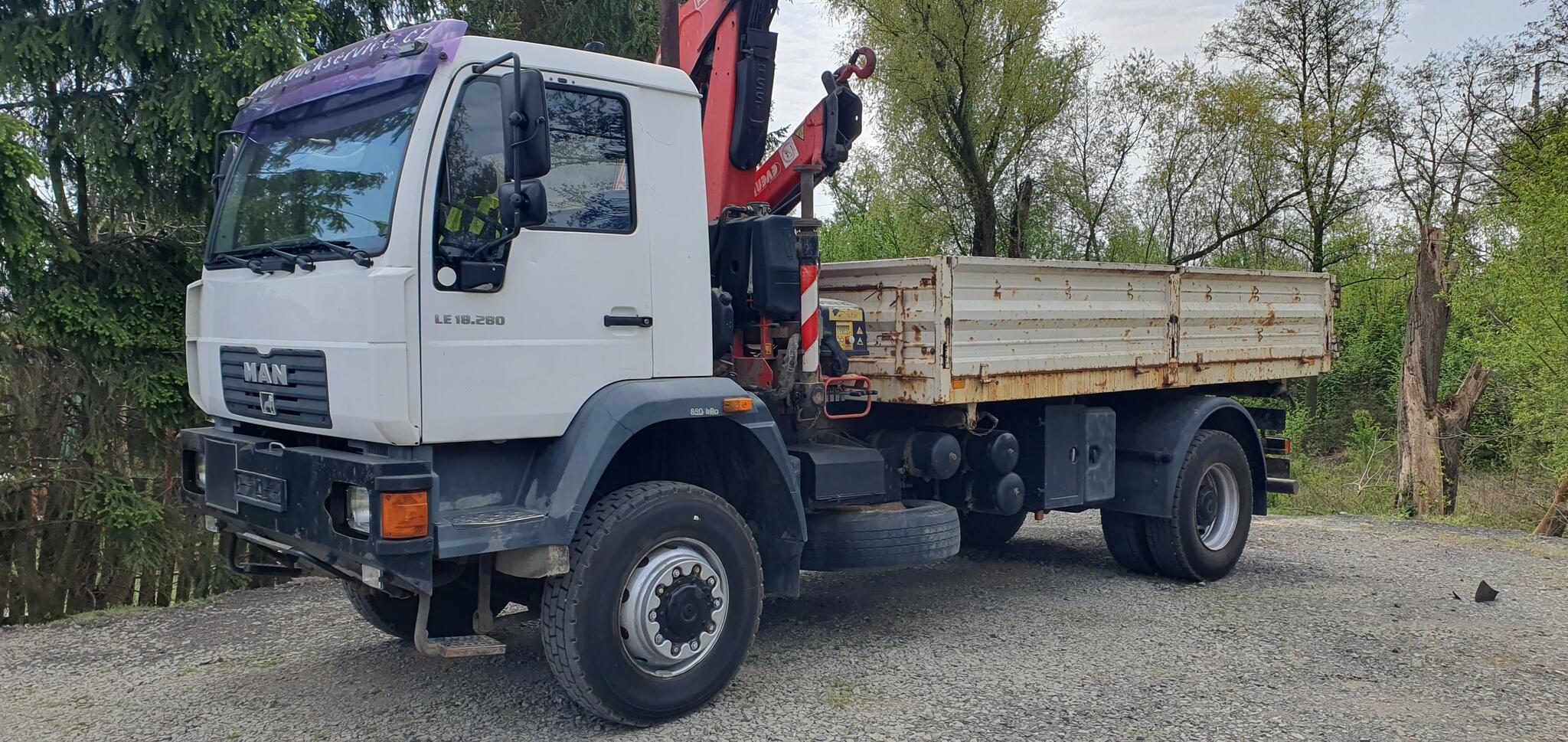 MAN 18.280 3s sklápěč s hydraulickou rukou, 4x4