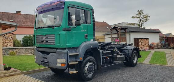 MAN TGA 18.310 4x4 nosič kontejneru