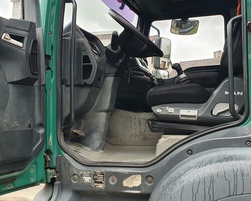 MAN TGA 18.310 4x4 nosič kontejneru MAN TGA 18.310 4x4 nosič kontejneru