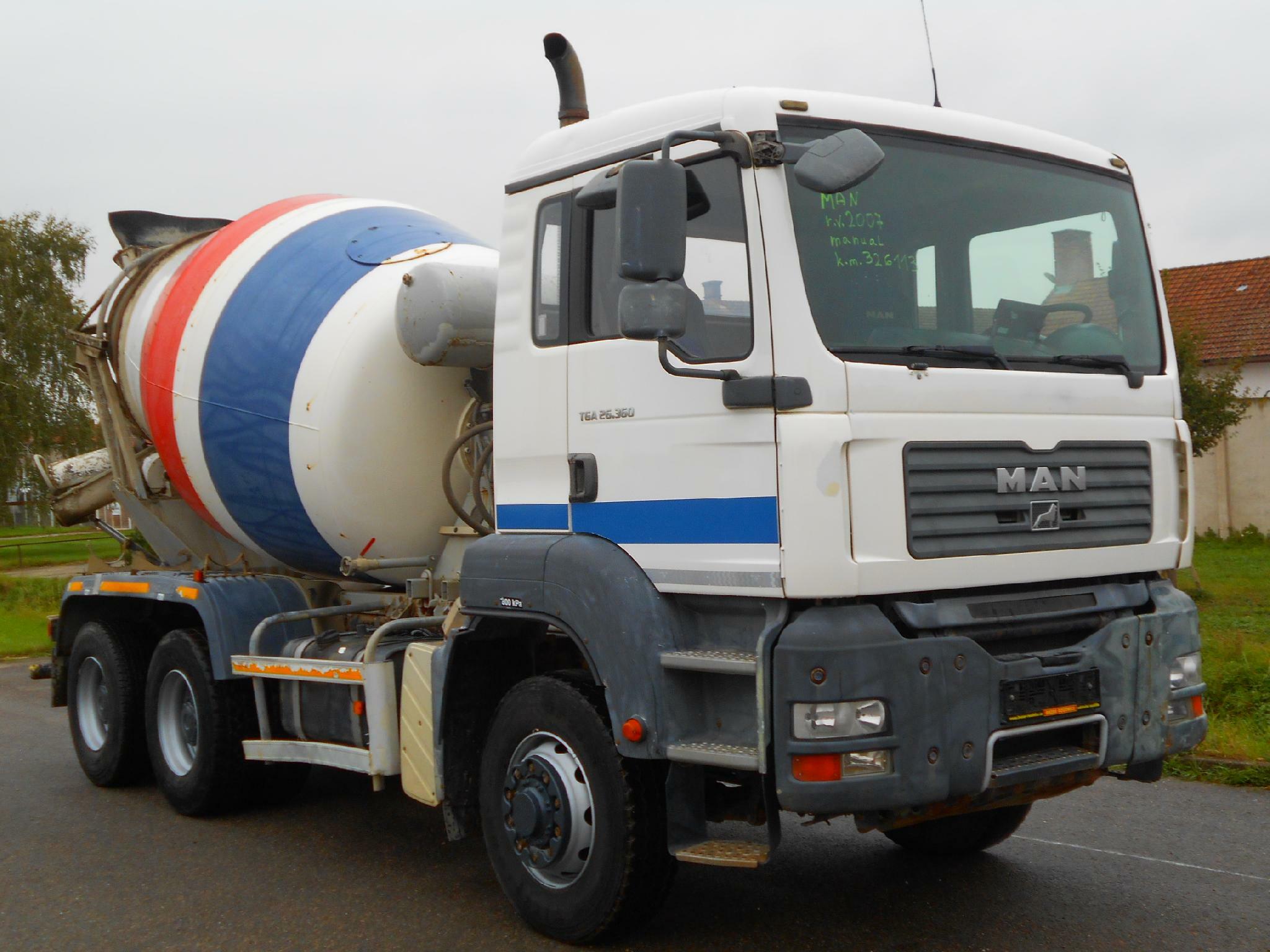 MAN TGA 26.360 6x4 BB domýchávač