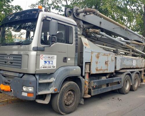 MAN TGA 33.400 +KCP 38 ZX170 (Korea)