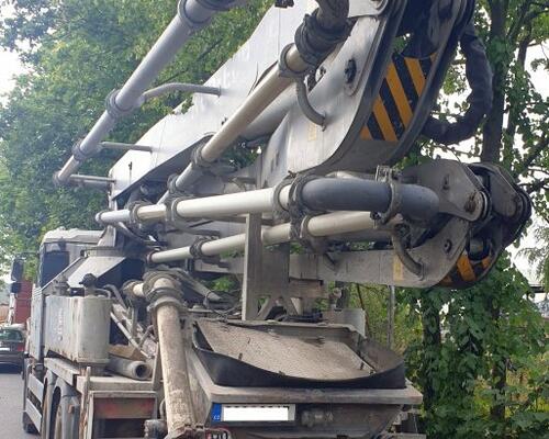 MAN TGA 33.400 +KCP 38 ZX170 (Korea)
