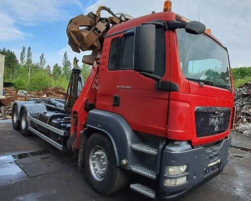 MAN TGS 26.400 + LIV 120Z +Unilift TA20
