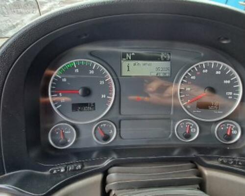 MAN TGS 26.400 + LIV 120Z +Unilift TA20