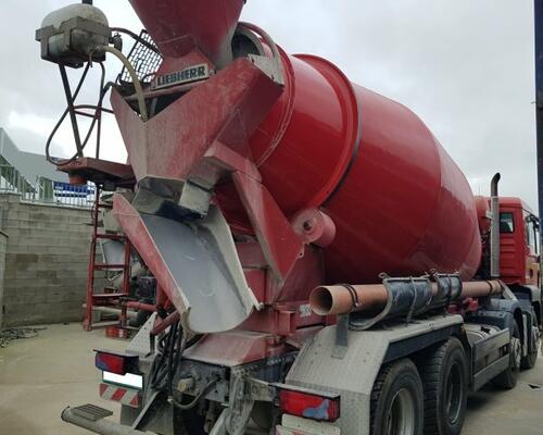 MAN TGS 32.360 + Liebherr