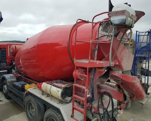 MAN TGS 32.360 + Liebherr