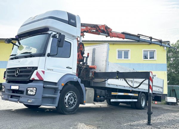 Mercedes 1824 Axor +Terex 165.2E