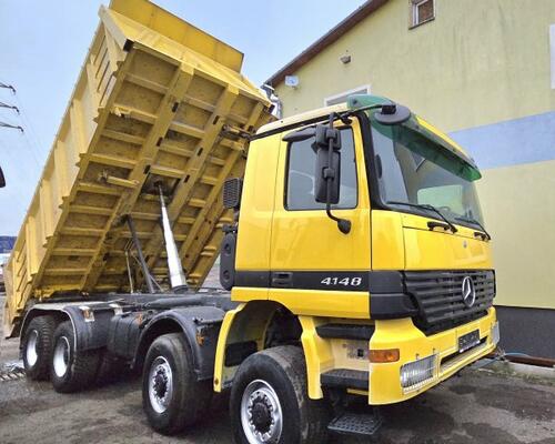 Mercedes Actros 4148 K (952.33)