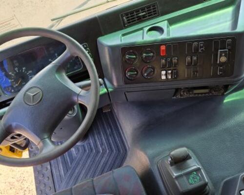 Mercedes Actros 4148 K (952.33)