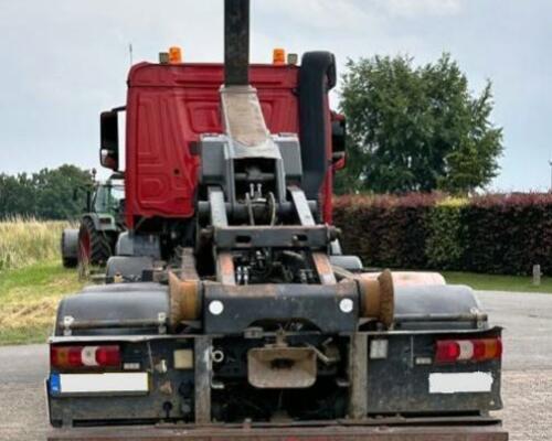 Mercedes Arocs 3740