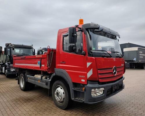 Mercedes Atego 1530 třístranný sklápěč