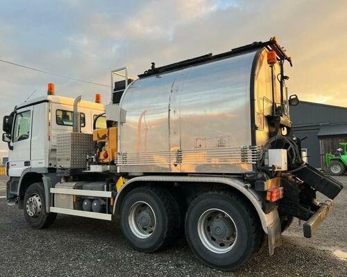 MERCEDES BENZ ACTROS  2644 6X4